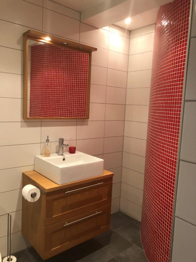 Fridfullt Boende Pa Lantgard Med Underbar Utsikt マルメ エクステリア 写真